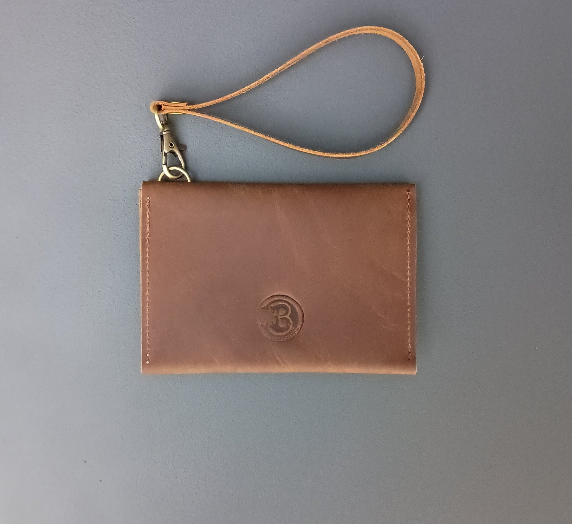 'Essential' mini wallet