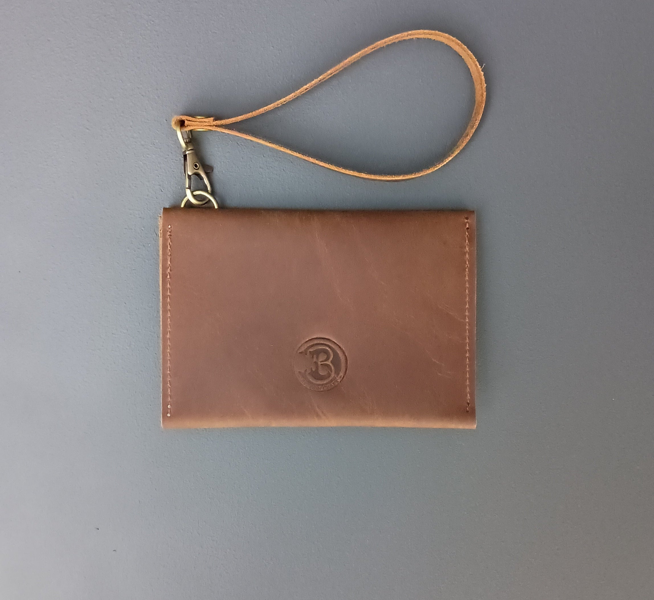 'Essential' mini wallet