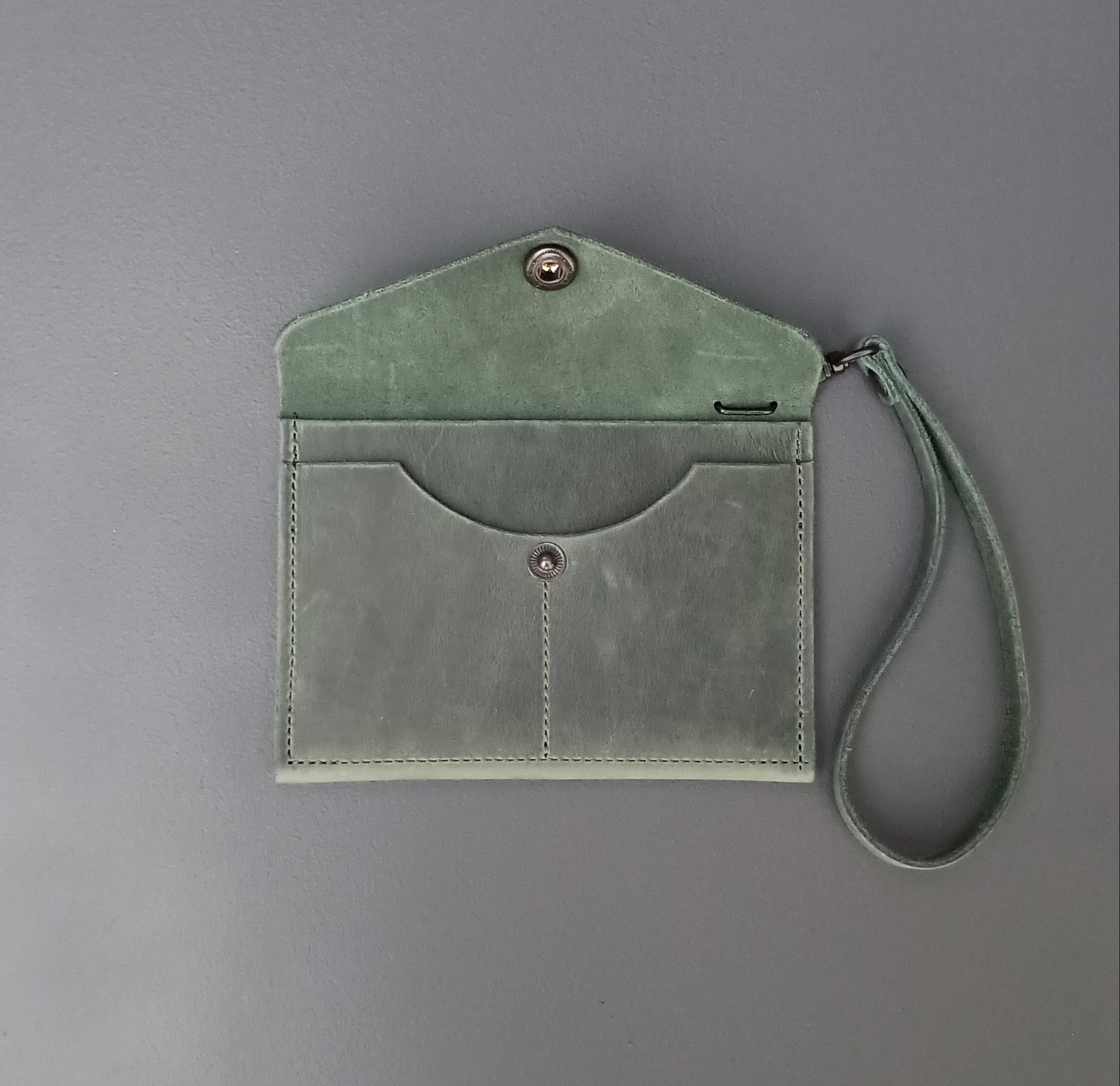 'Essential' mini wallet