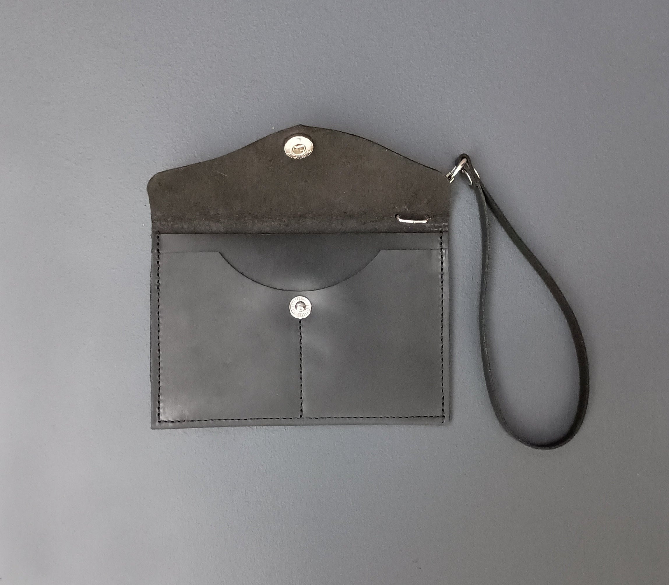 'Essential' mini wallet