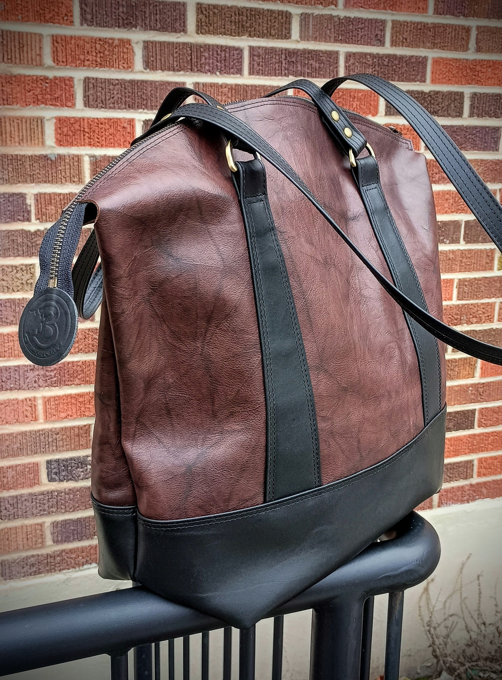 The 'Teagan' fan-top tote